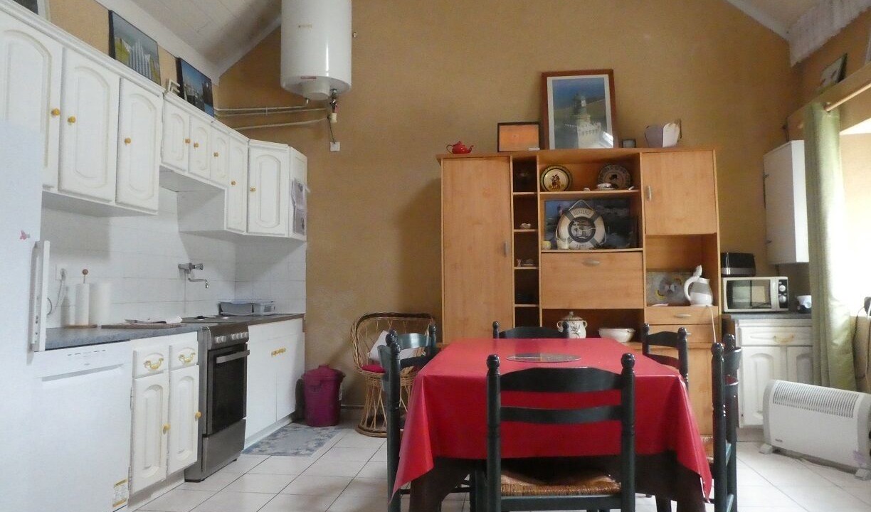 Photo of Kitchen in Plounevez-Lochrist