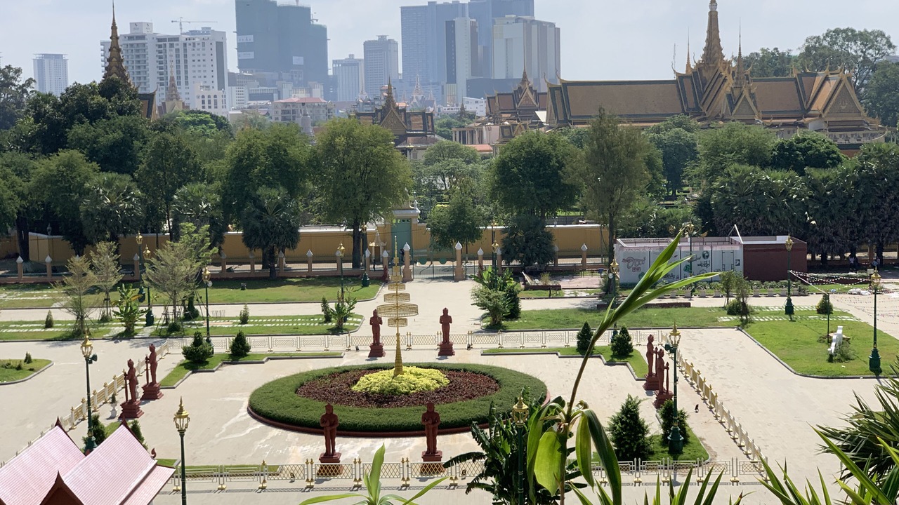 Photo of Others in Daun Penh