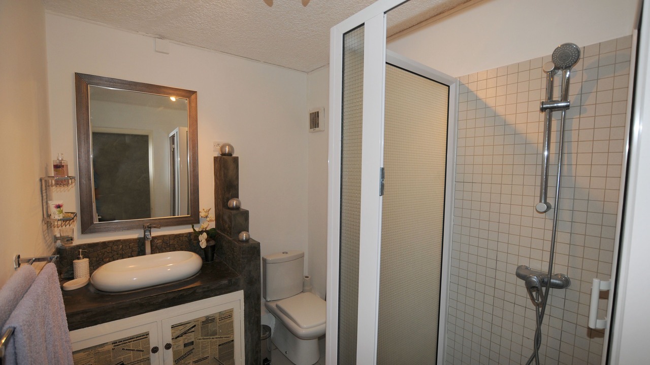 Photo of Bathroom in Bain Boeuf