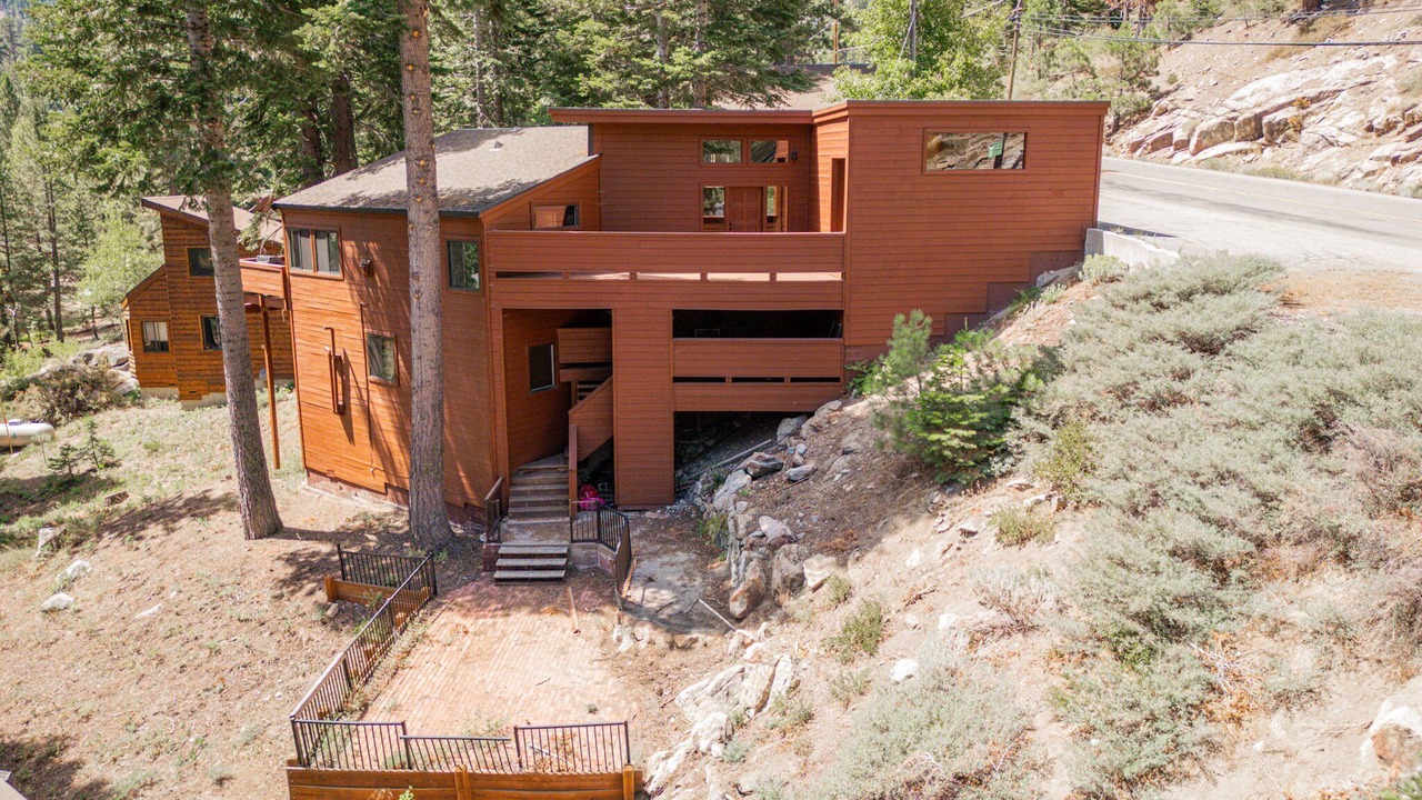 Photo of Outdoor in Alpine Meadows