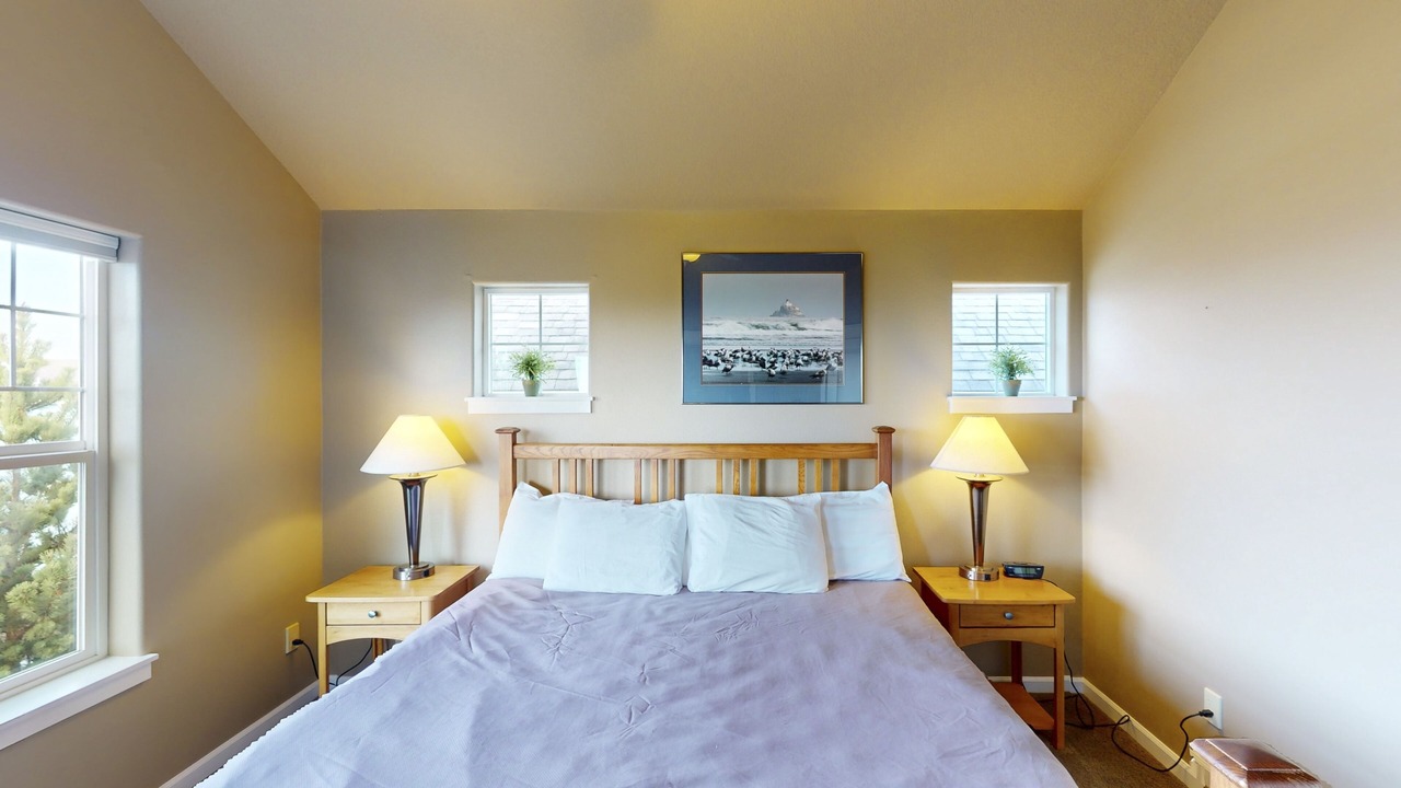 Photo of Bedroom in Oceanside