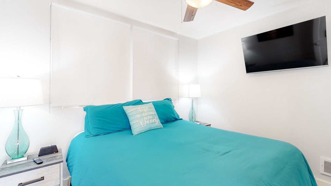 Photo of Bedroom in Oceanside
