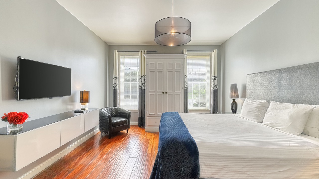Photo of Bedroom in Old West Broad Neighborhood