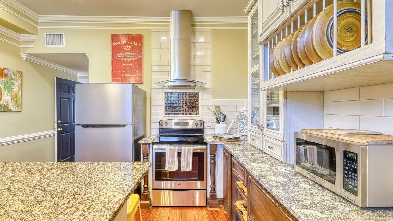 Photo of Kitchen in Old West Broad Neighborhood
