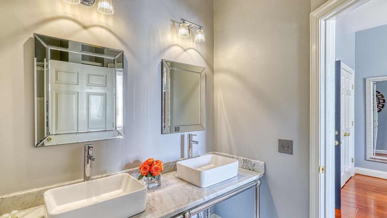 Photo of Bathroom in Old West Broad Neighborhood