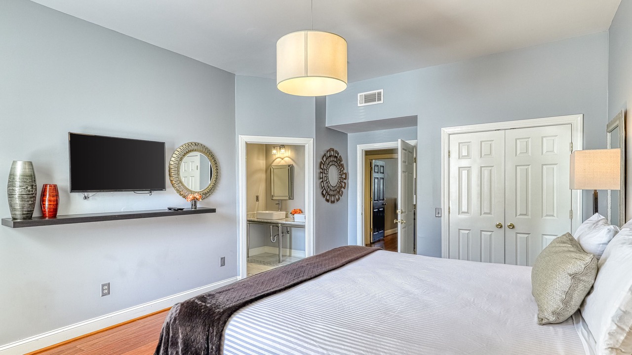 Photo of Bedroom in Old West Broad Neighborhood