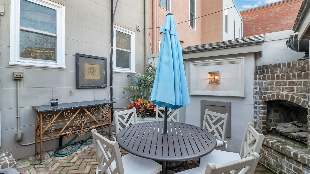 Photo of Outdoor in Old West Broad Neighborhood