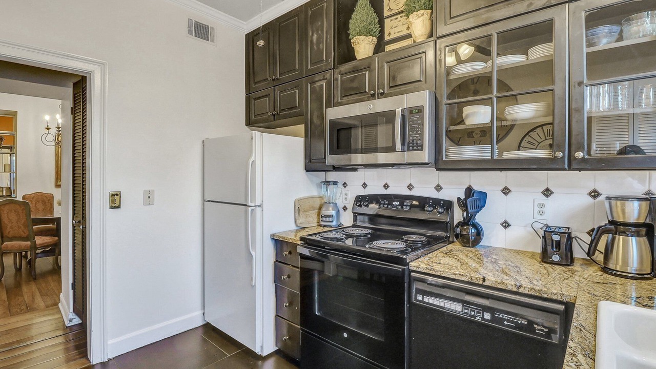 Photo of Kitchen in Old West Broad Neighborhood