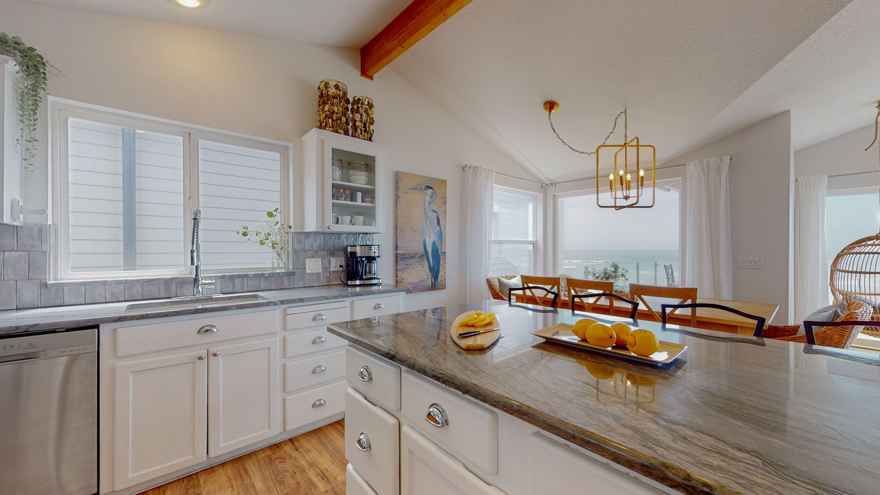 Photo of Kitchen in Rockaway Beach