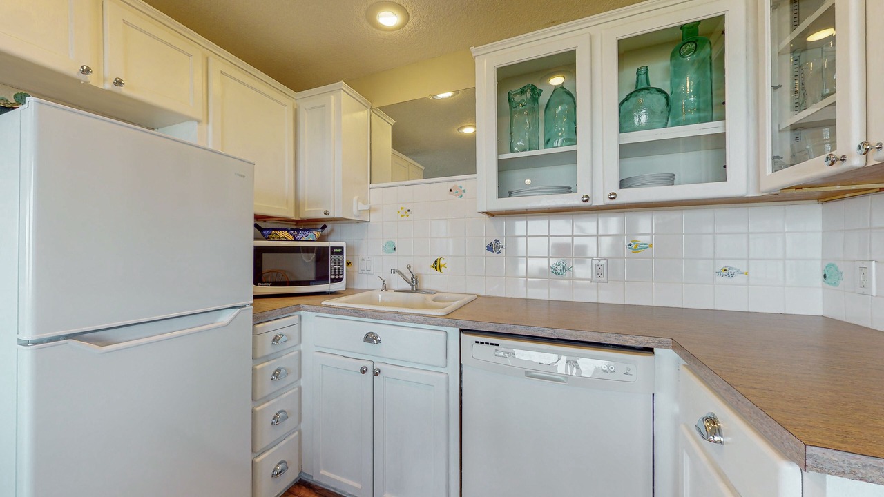 Photo of Kitchen in Rockaway Beach
