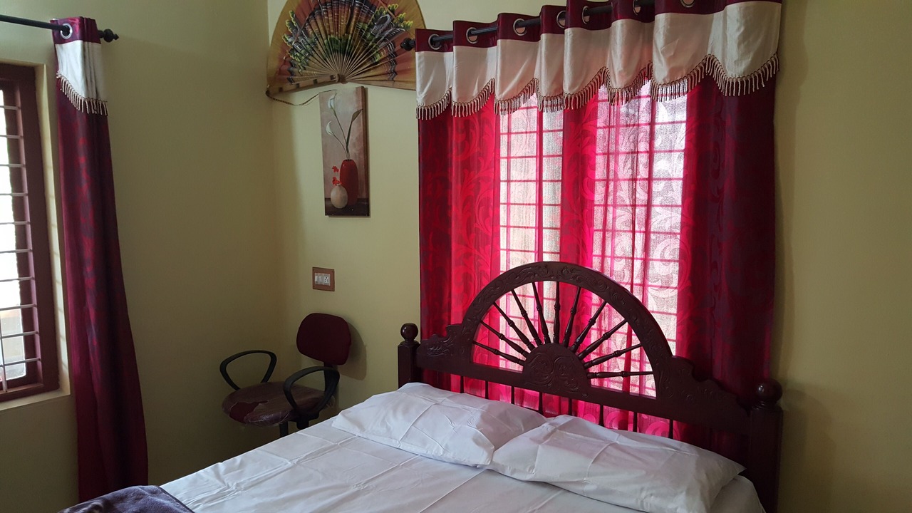 Photo of Bedroom in Pinangode