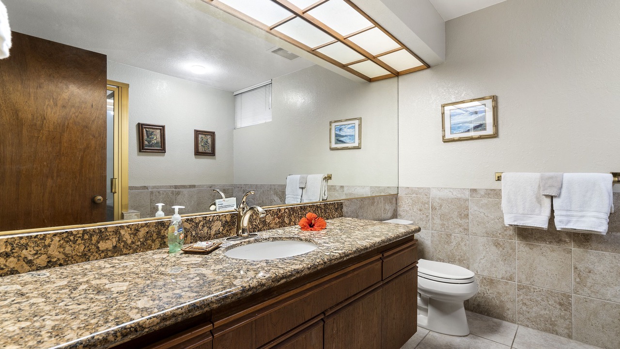 Photo of Bathroom in Waikoloa