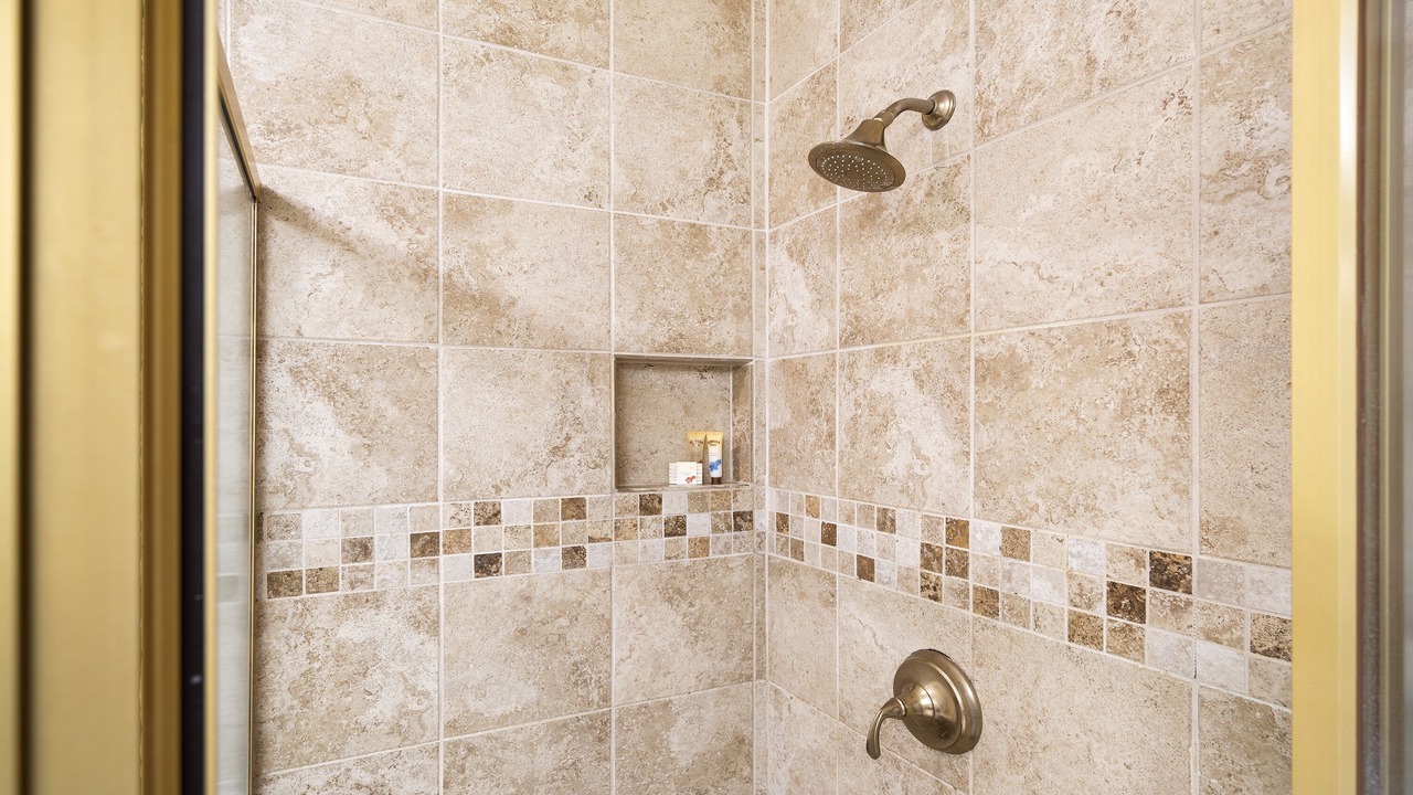 Photo of Bathroom in Waikoloa