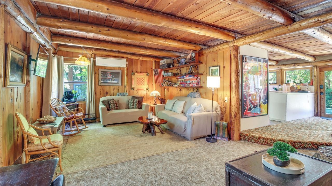 Photo of Livingroom in Bandon