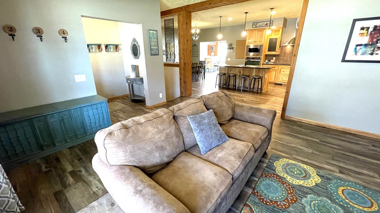 Photo of Livingroom in Spring Brook