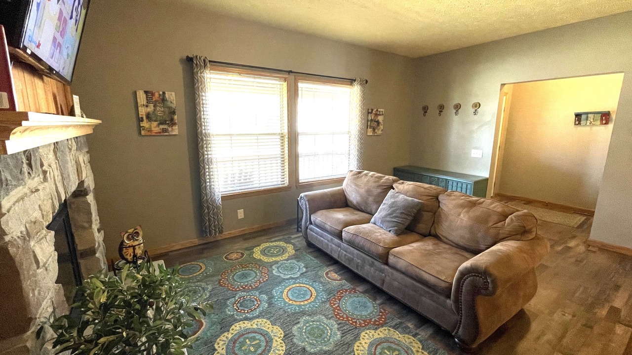 Photo of Livingroom in Spring Brook