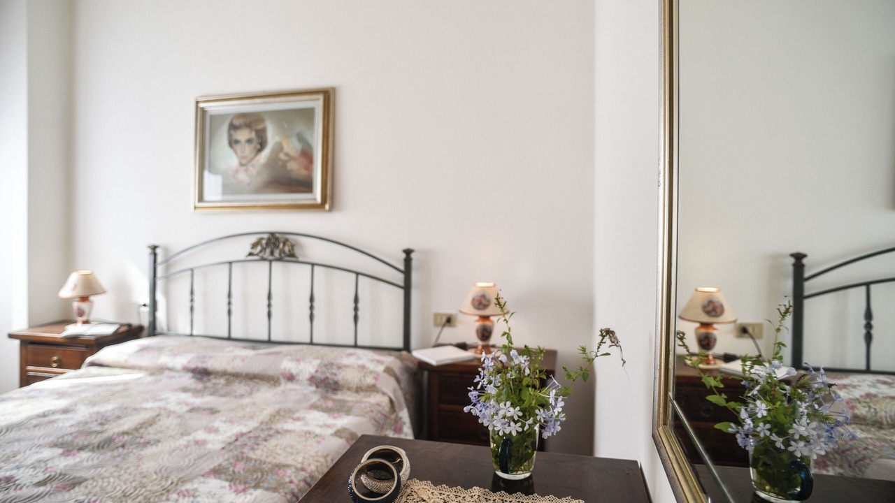 Photo of Bedroom in Lucca Historical Center