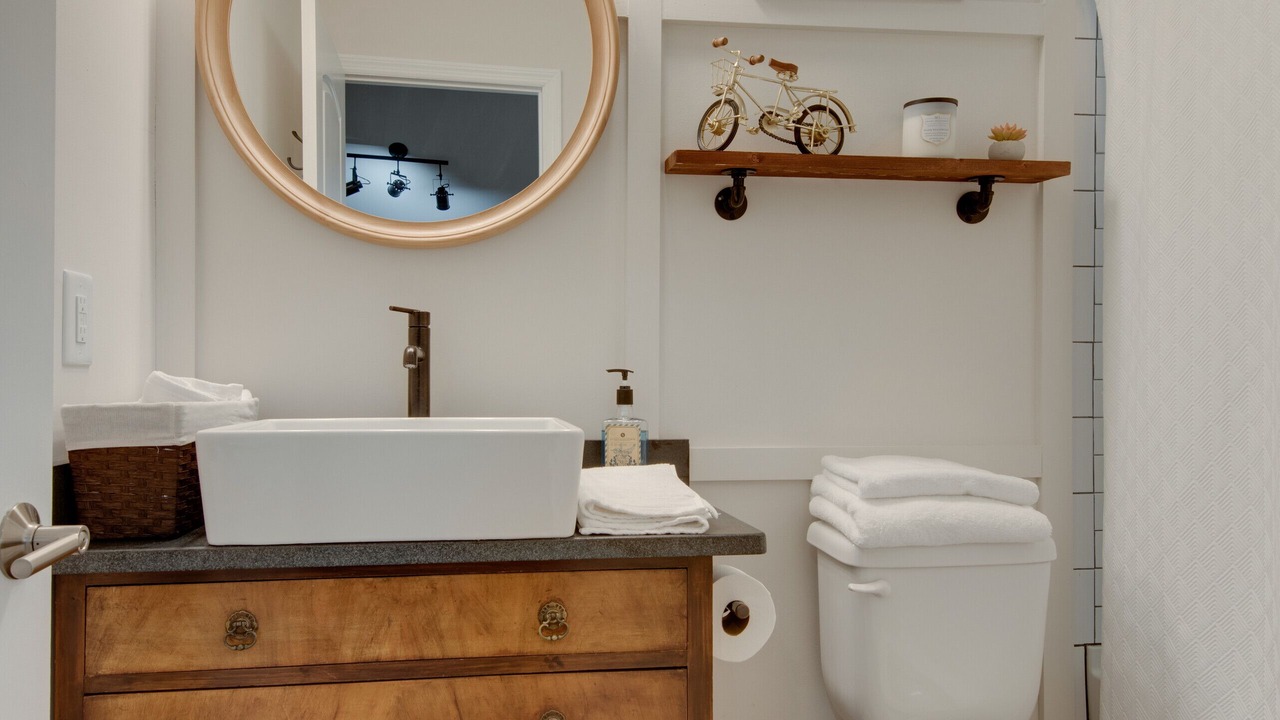 Photo of Bathroom in McFerrin Park
