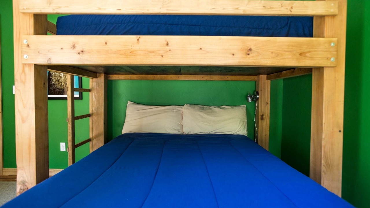 Photo of Bedroom in Cooper Landing