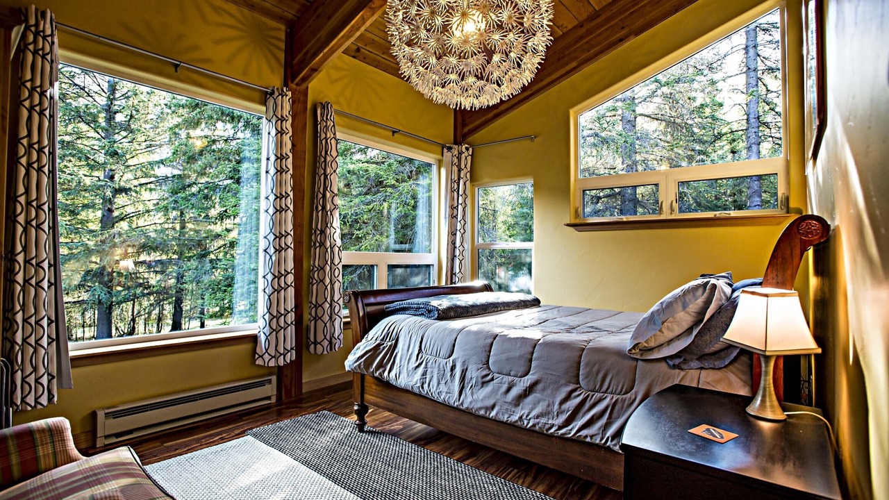 Photo of Bedroom in Cooper Landing
