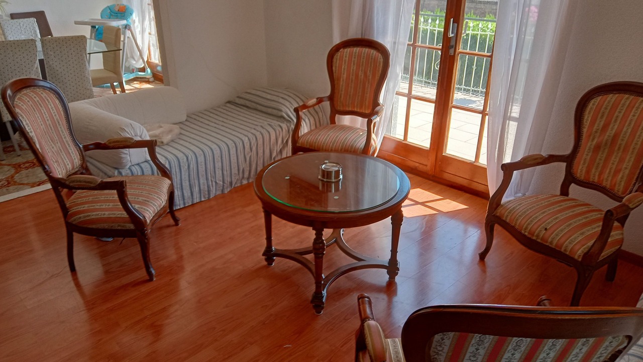 Photo of Livingroom in Montreux
