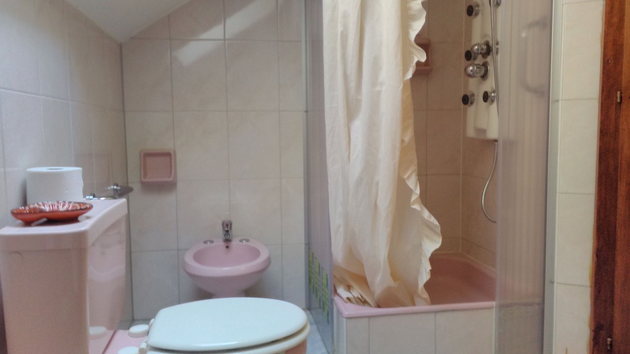 Photo of Bathroom in Montreux