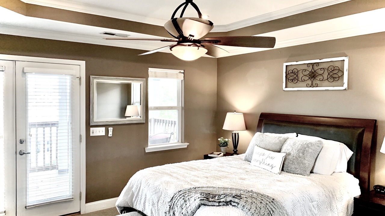 Photo of Bedroom in Historic Edgefield