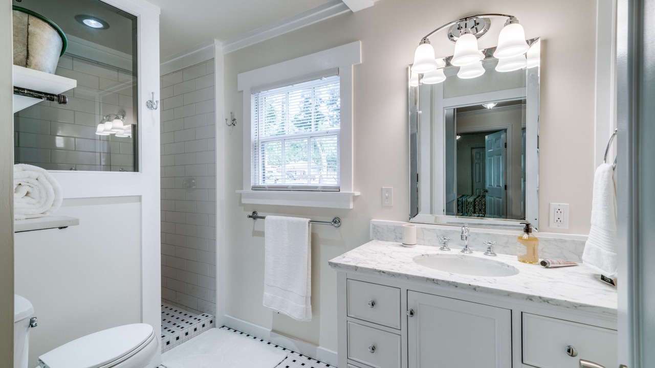 Photo of Bathroom in Grapevine