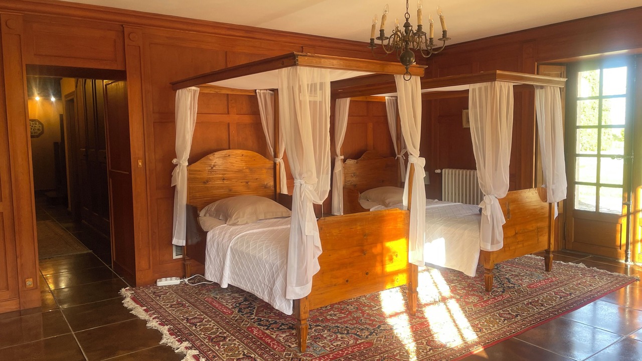 Photo of Bedroom in Monthou-sur-Cher