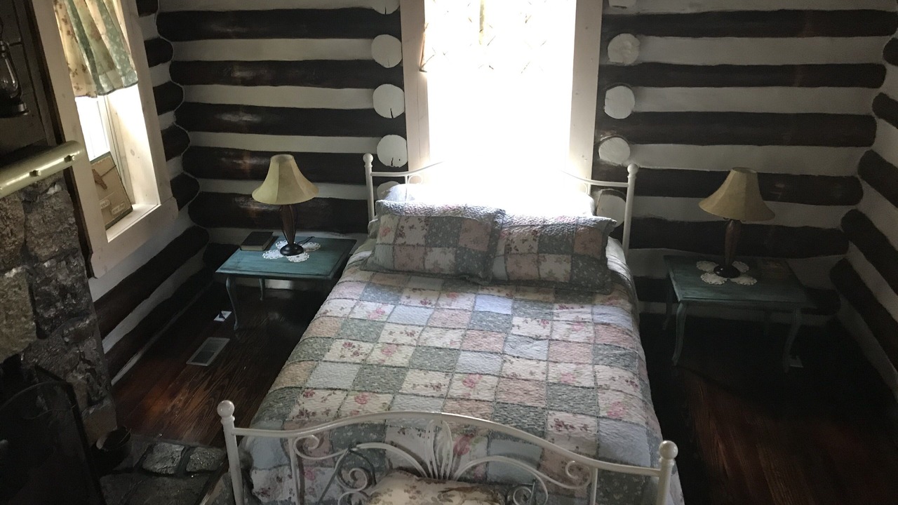 Photo of Bedroom in Rocky Gap