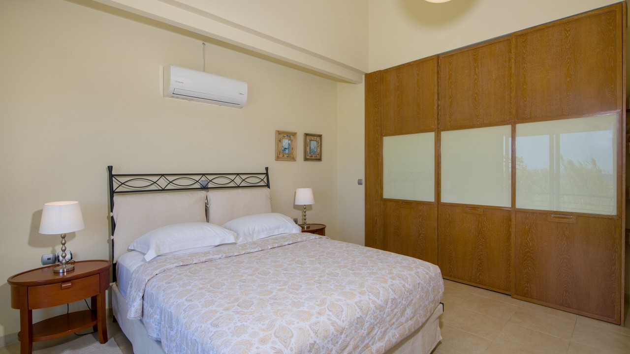 Photo of Bedroom in Maleme
