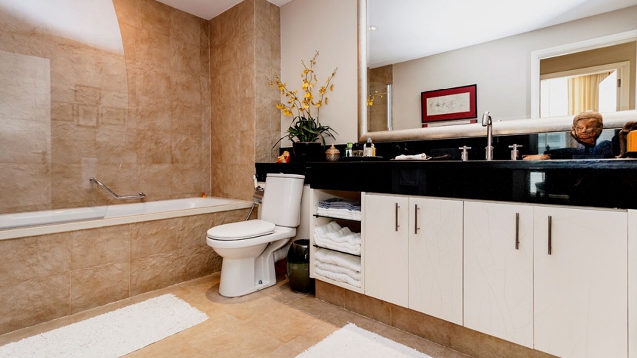 Photo of Bathroom in Yan Nawa
