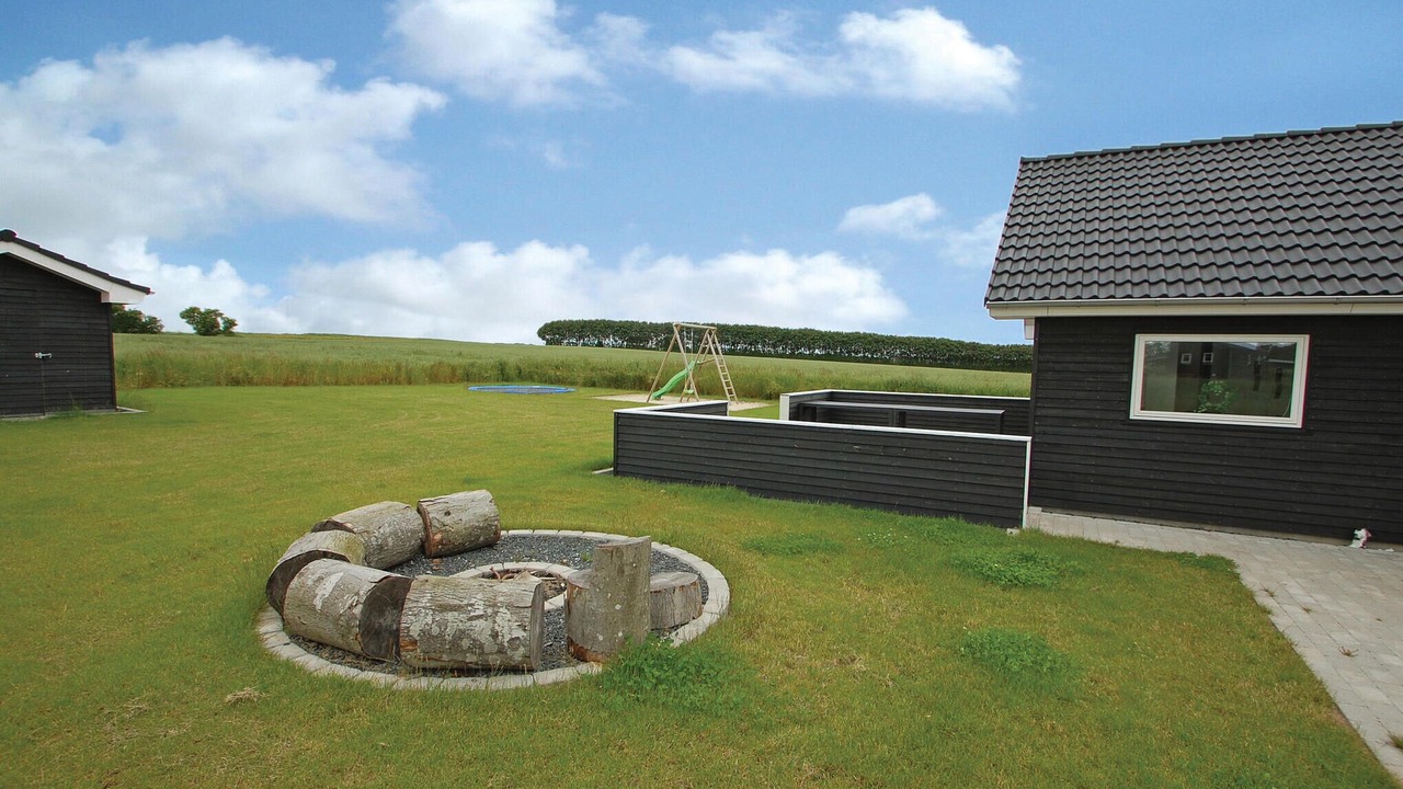 Photo of Outdoor in Flovt Strand