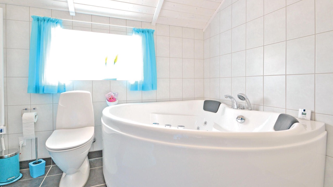 Photo of Bathroom in Rindby Strand