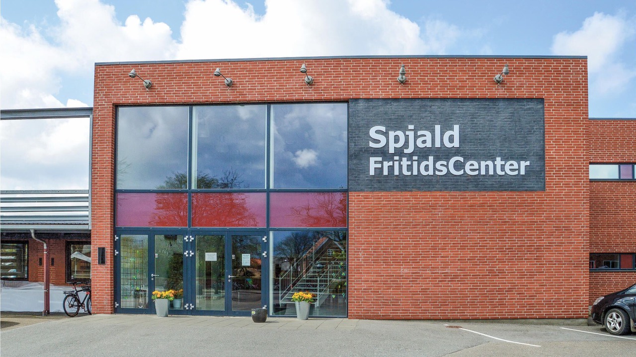 Photo of Others in Spjald
