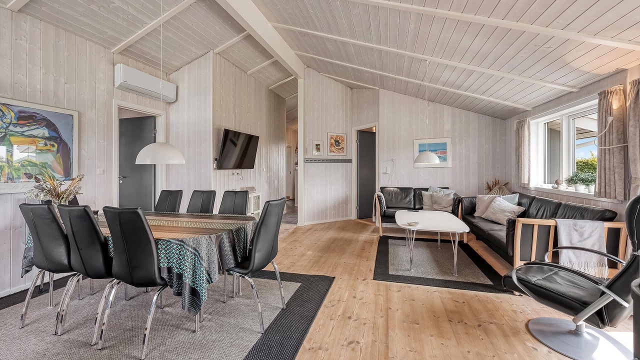 Photo of Bedroom in Flovt Strand