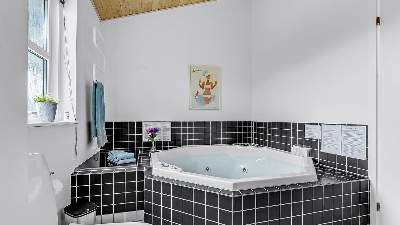 Photo of Bathroom in Aabenraa