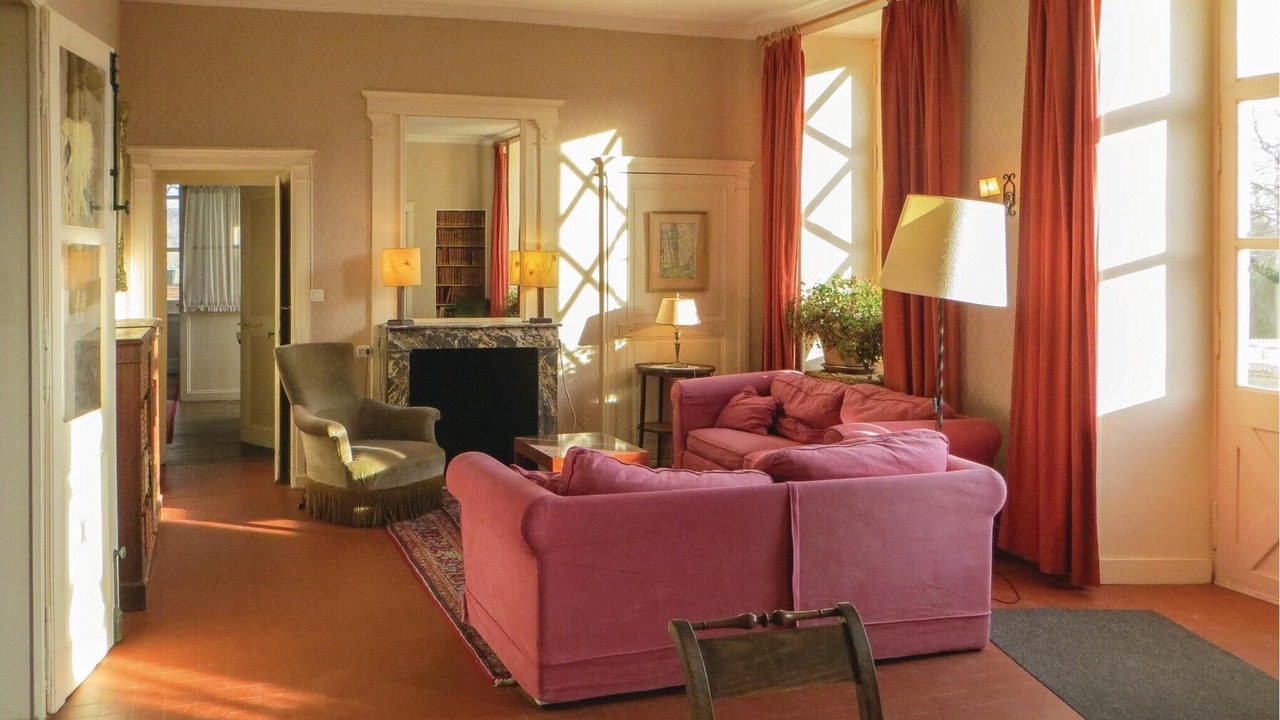 Photo of Bedroom in Saint-Michel-de-Chavaignes