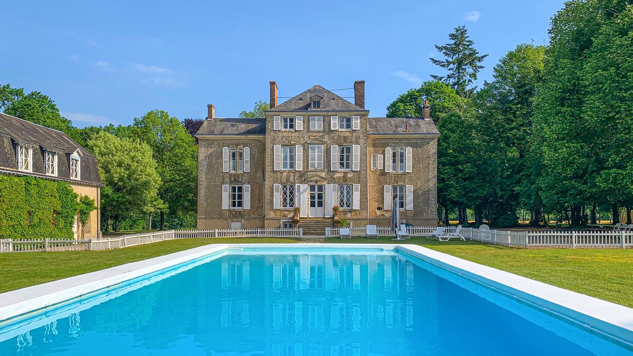 Photo of Outdoor in Saint-Michel-de-Chavaignes