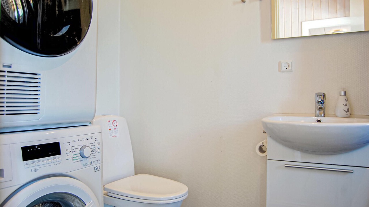 Photo of Bathroom in Flovt Strand