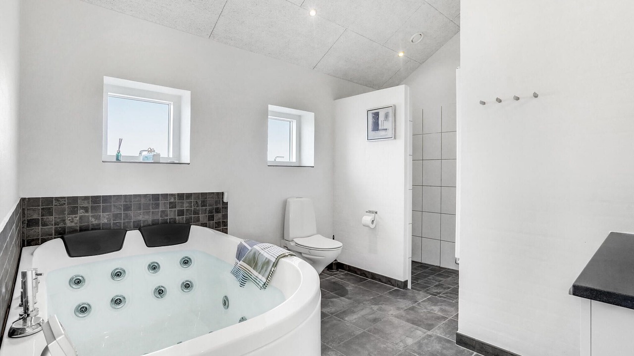 Photo of Bathroom in Blavand Strand