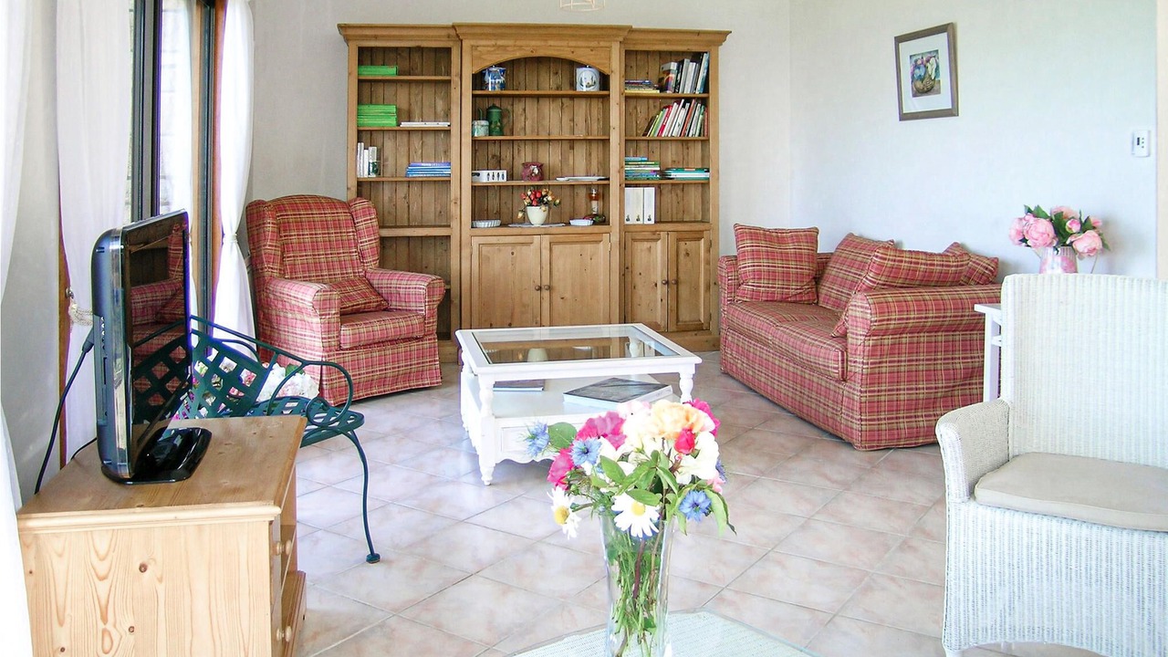 Photo of Bedroom in Trelevern