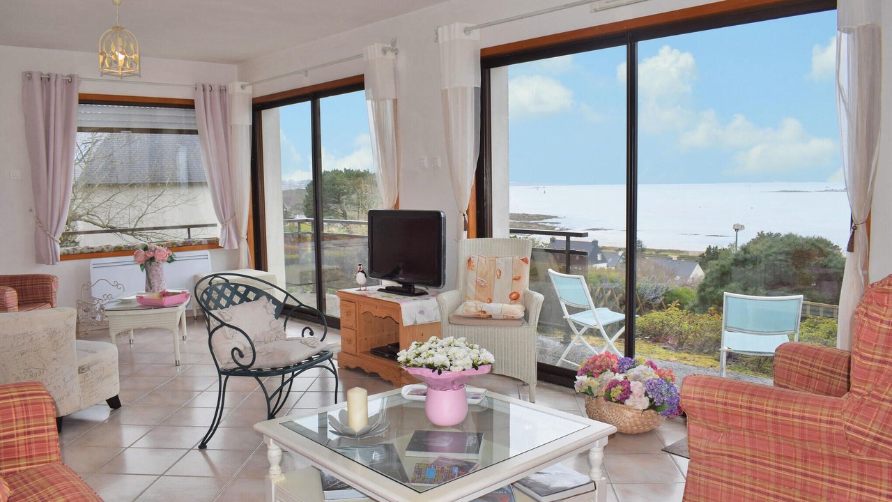 Photo of Bedroom in Trelevern