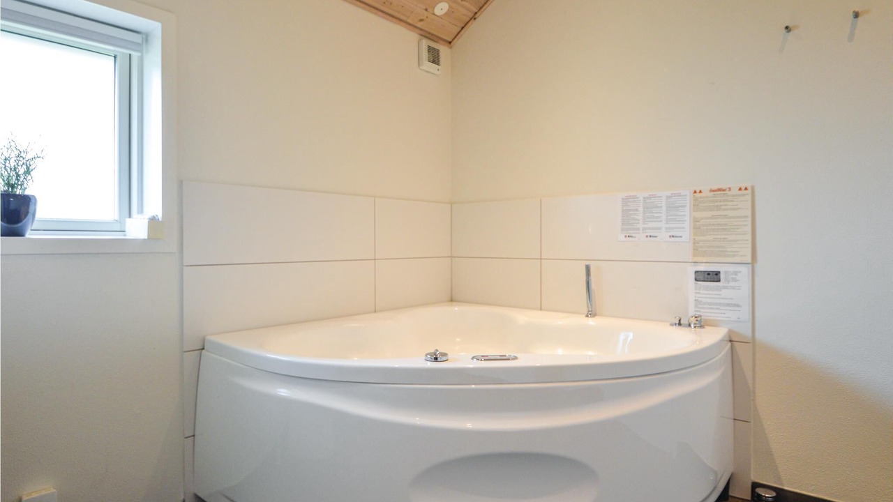 Photo of Bathroom in Arrild Ferieby
