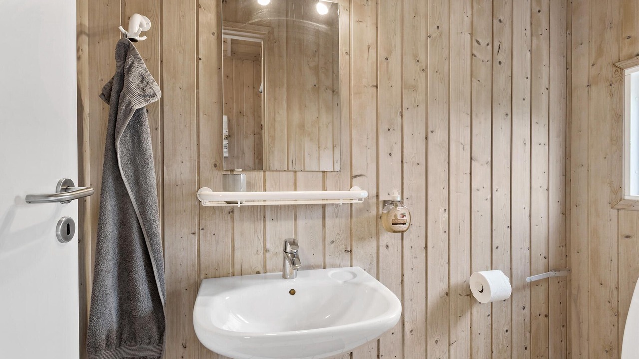 Photo of Bathroom in Spodsbjerg