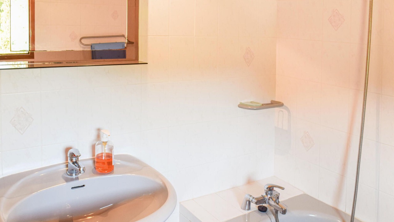 Photo of Bathroom in Sainte-Gemme