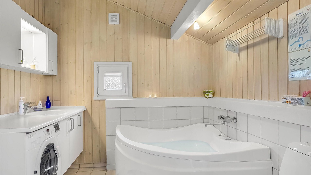 Photo of Bathroom in Hjørring