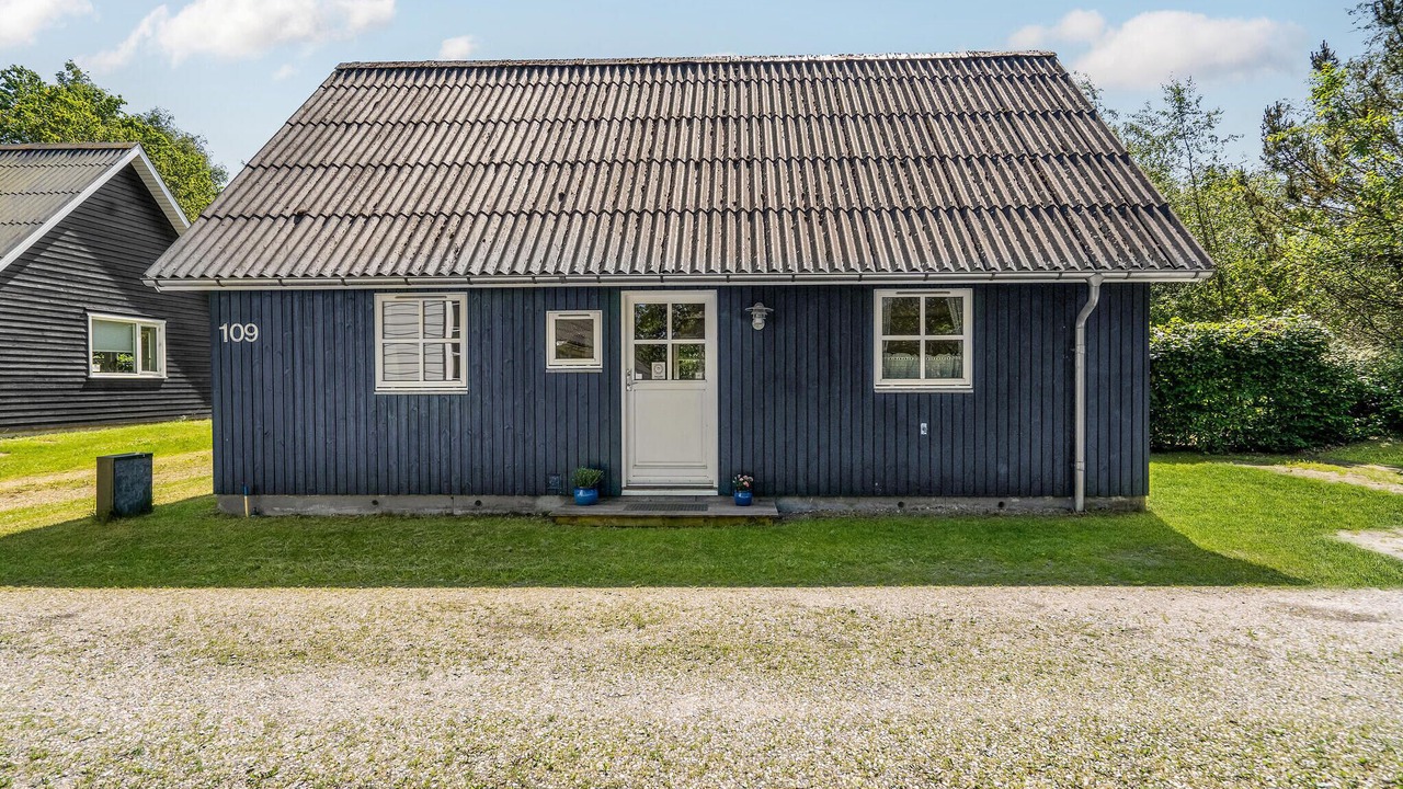 Photo of Outdoor in Skygge