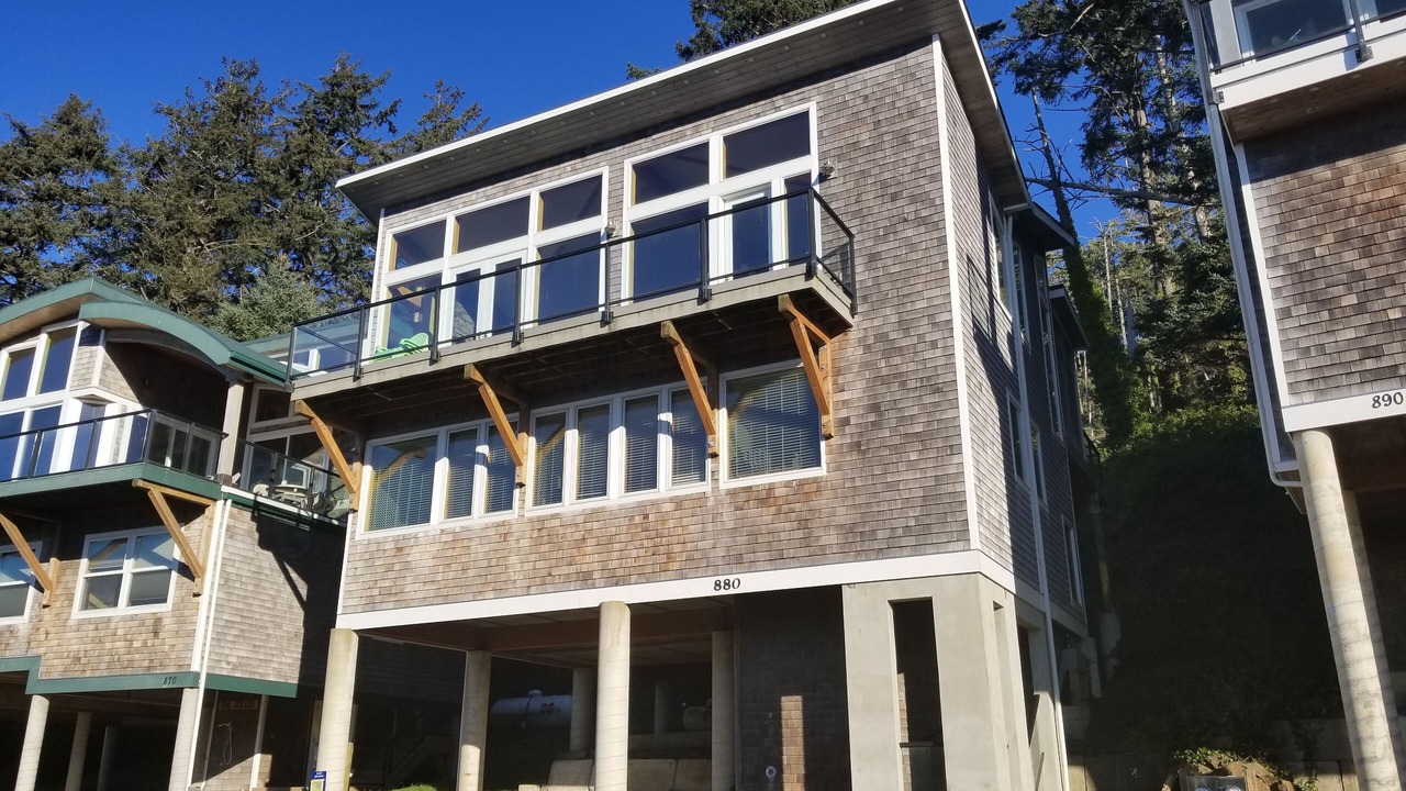 Photo of Outdoor in Happy Camp Hideaway