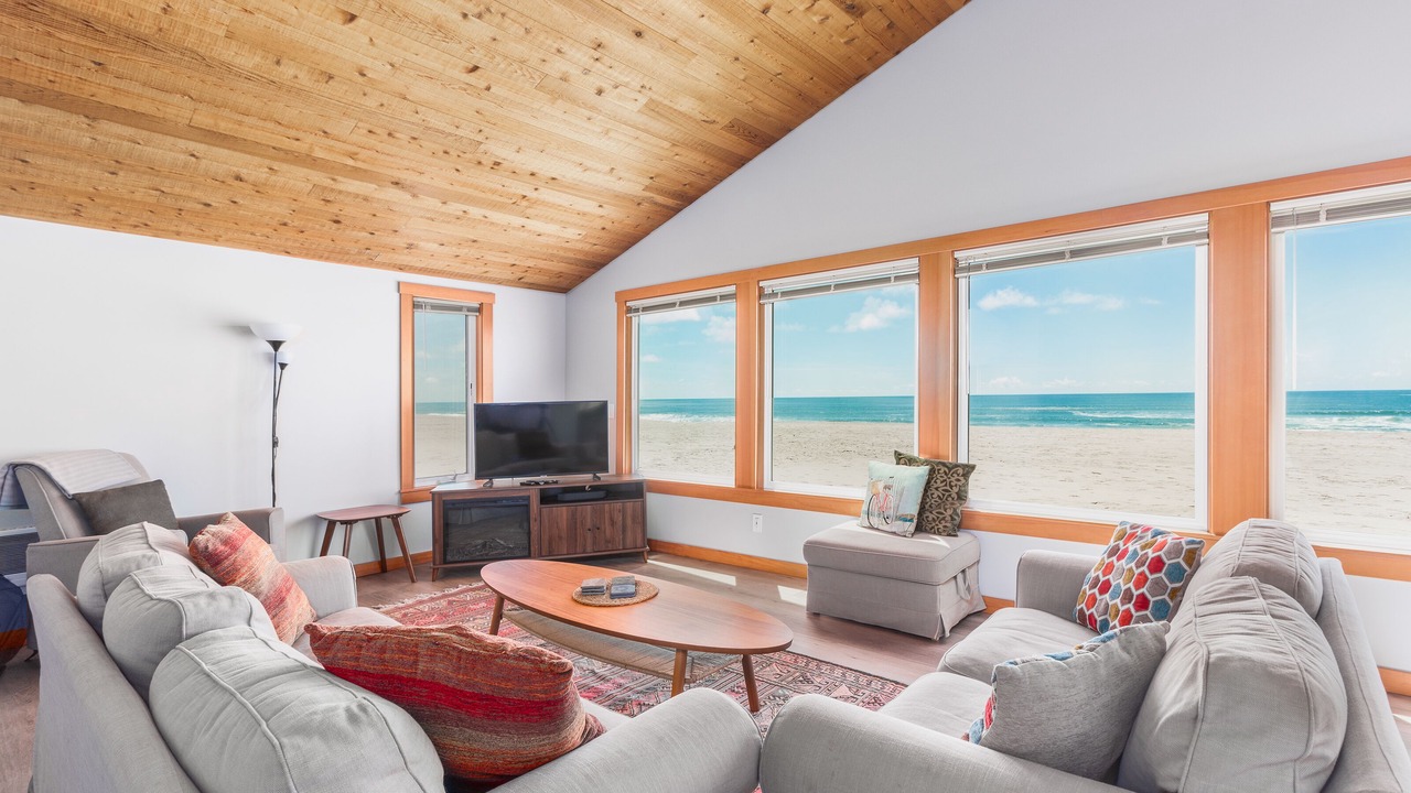 Photo of Livingroom in Oregon Coast